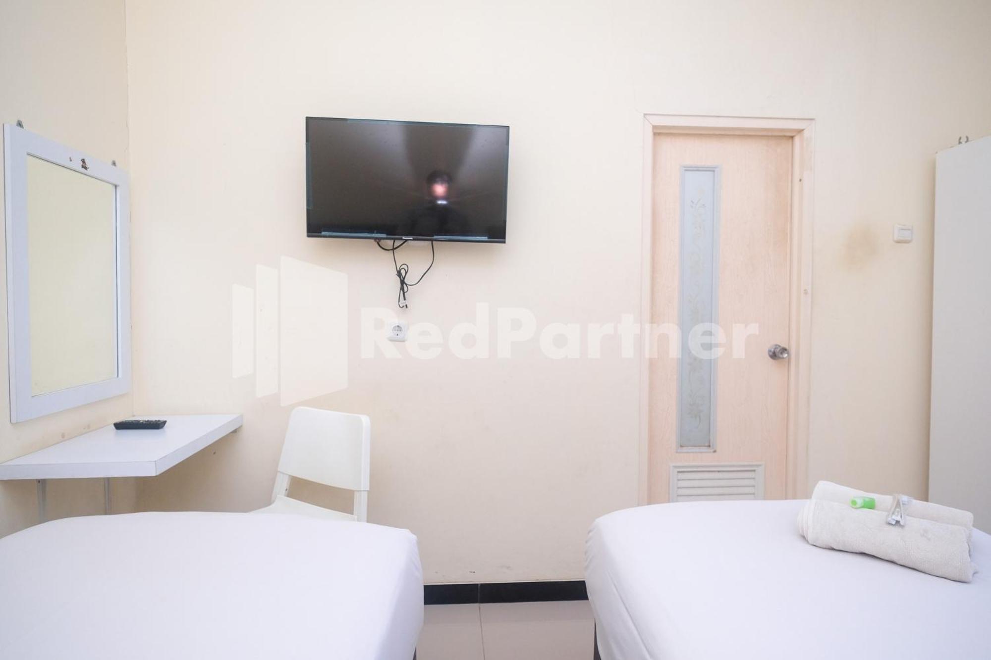 Griya Loka 2 Syariah Near Simpang Lima Mitra Reddoorz Hotel Semarang Buitenkant foto