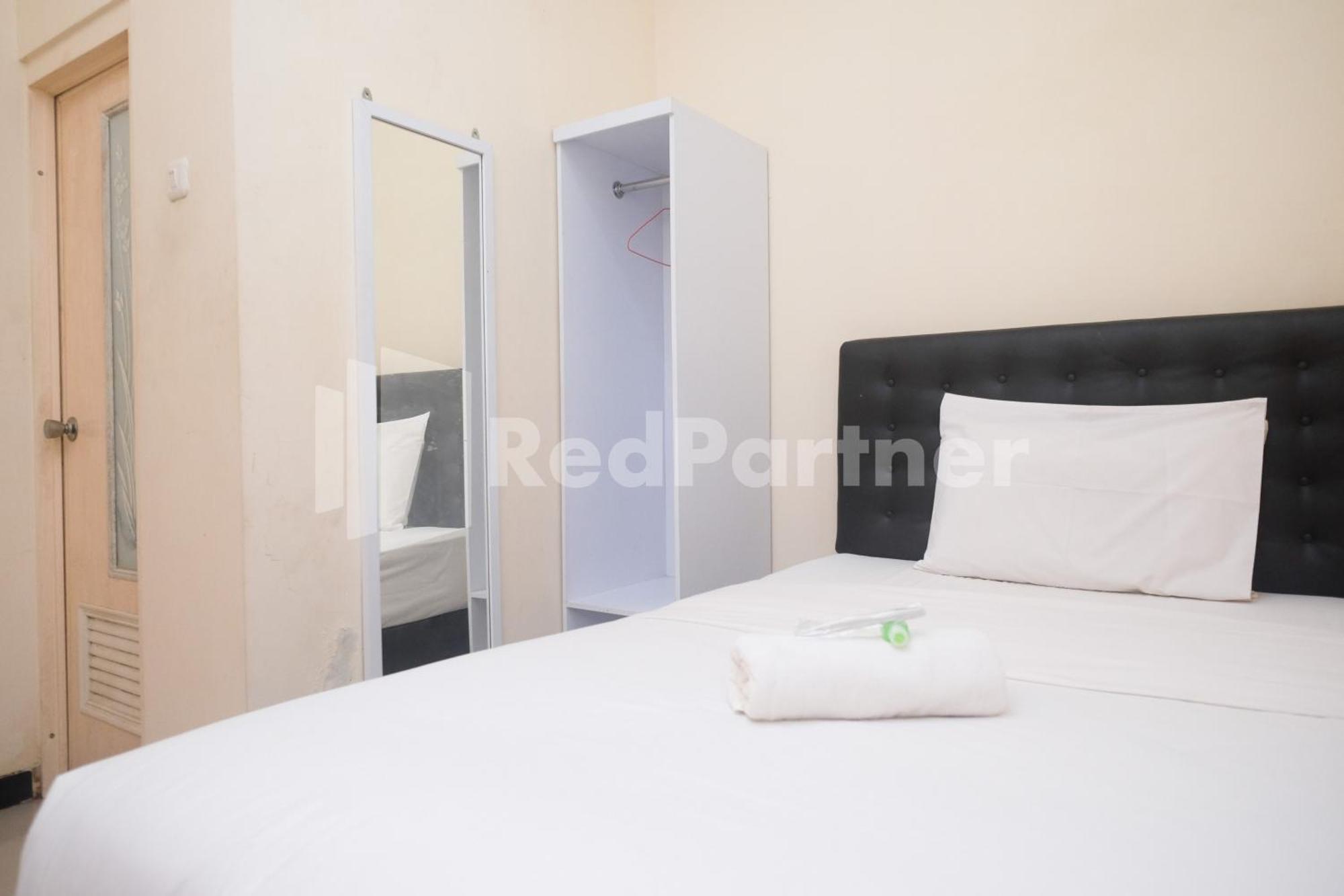 Griya Loka 2 Syariah Near Simpang Lima Mitra Reddoorz Hotel Semarang Buitenkant foto