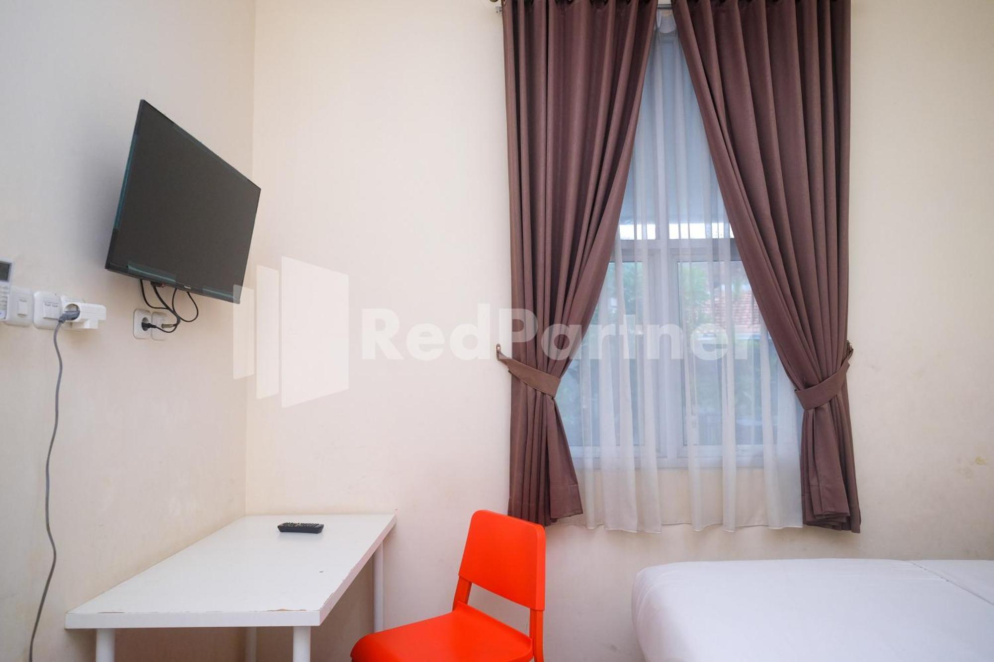 Griya Loka 2 Syariah Near Simpang Lima Mitra Reddoorz Hotel Semarang Buitenkant foto