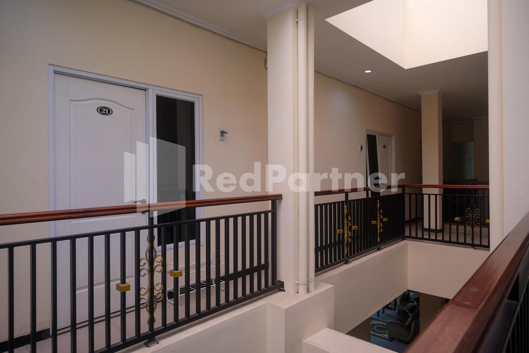 Griya Loka 2 Syariah Near Simpang Lima Mitra Reddoorz Hotel Semarang Buitenkant foto