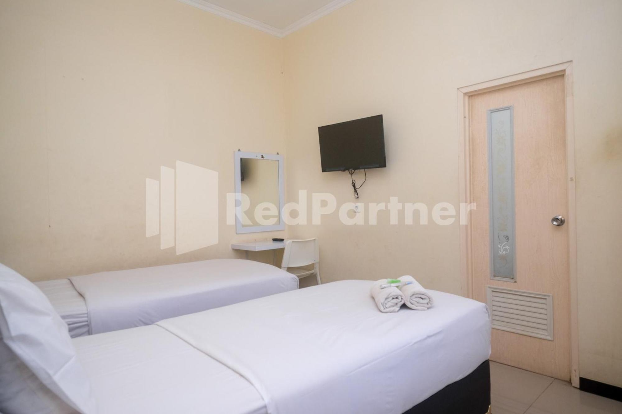 Griya Loka 2 Syariah Near Simpang Lima Mitra Reddoorz Hotel Semarang Buitenkant foto